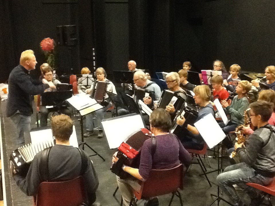 Jeugdorkest met accordeonvereniging